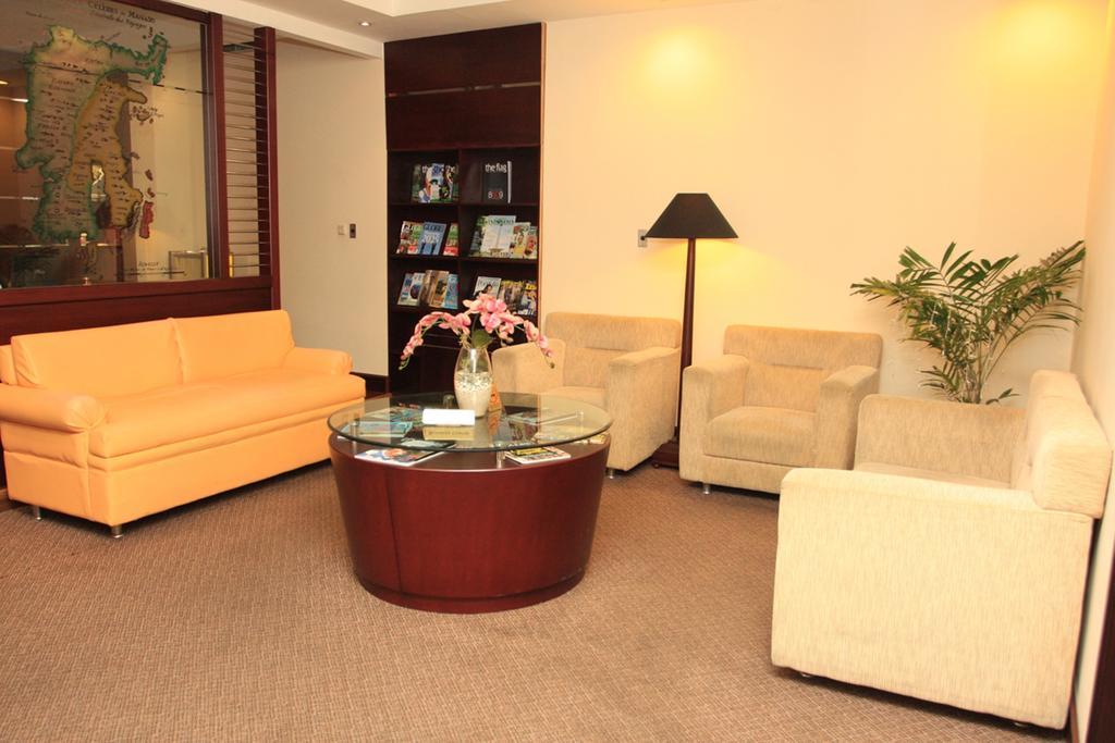 Hotel Gran Puri Manado Ngoại thất bức ảnh