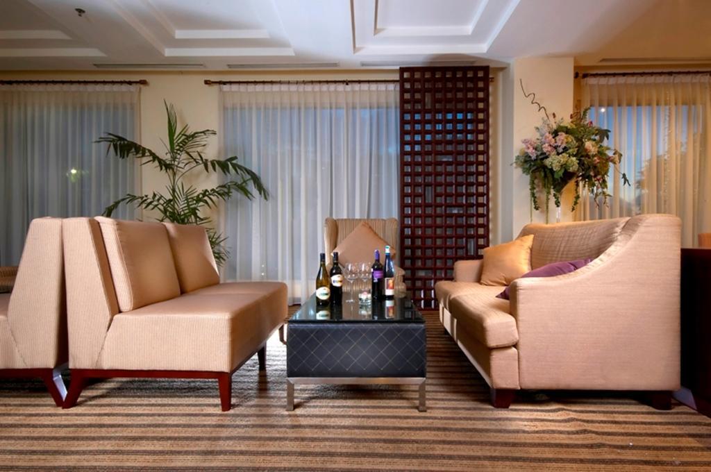 Hotel Gran Puri Manado Ngoại thất bức ảnh
