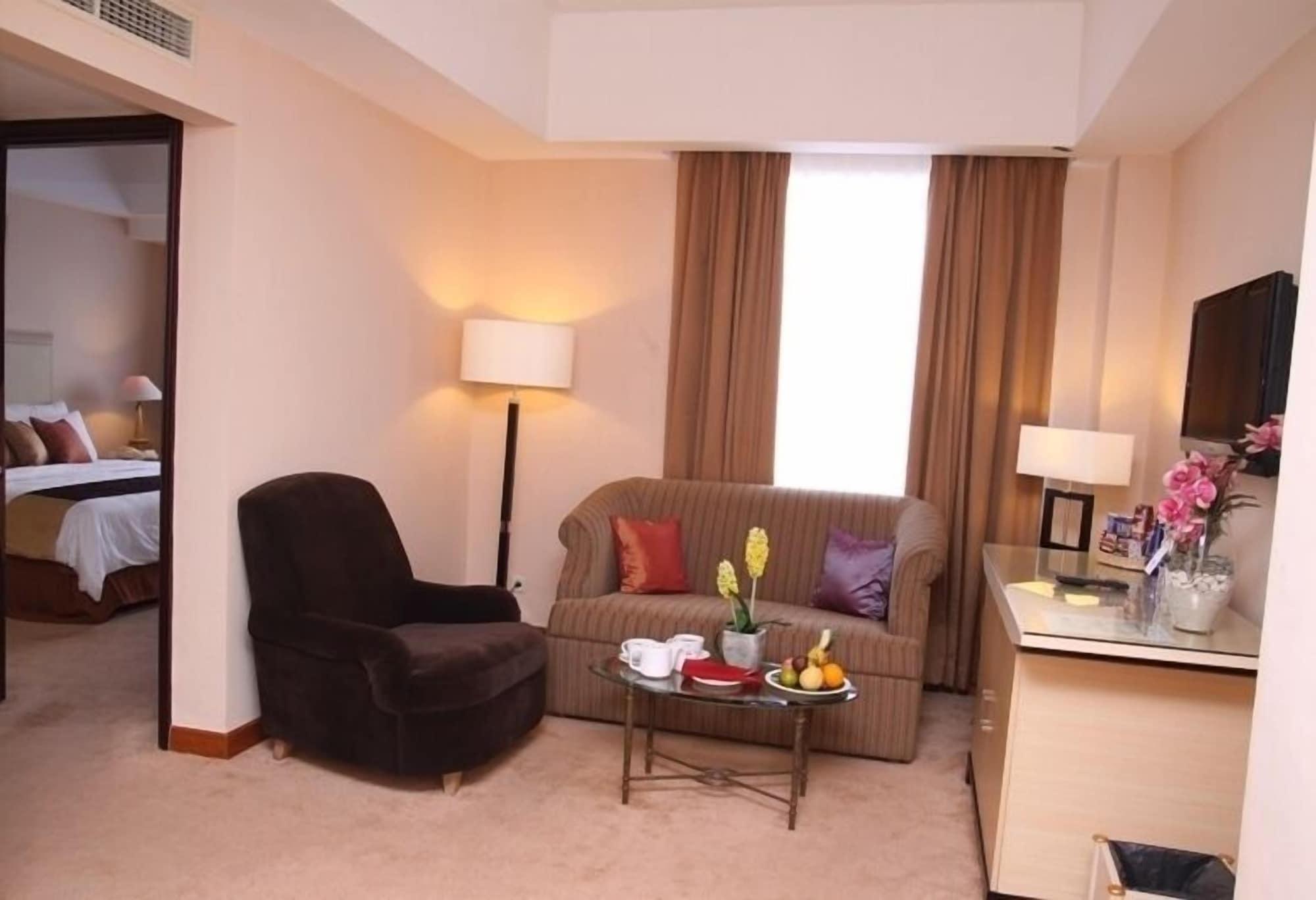 Hotel Gran Puri Manado Ngoại thất bức ảnh