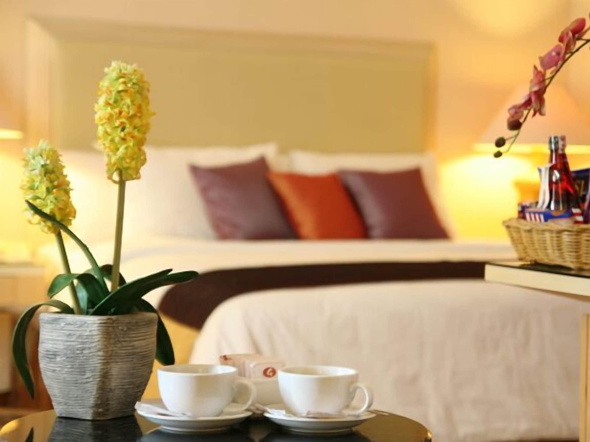 Hotel Gran Puri Manado Ngoại thất bức ảnh