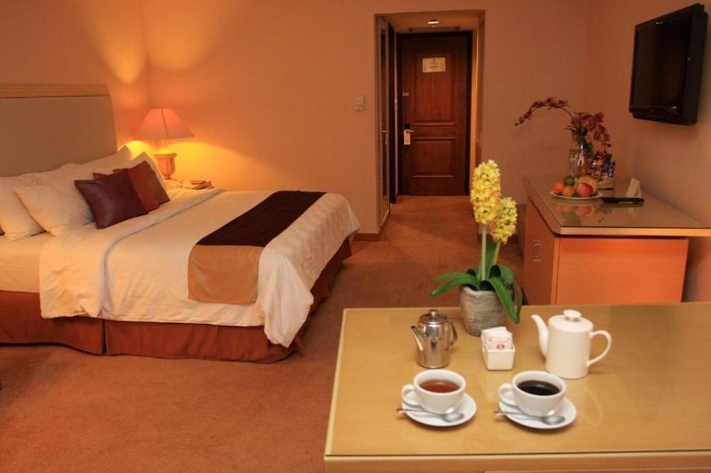 Hotel Gran Puri Manado Ngoại thất bức ảnh