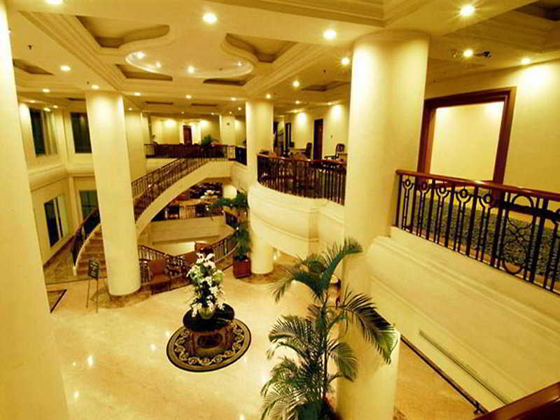 Hotel Gran Puri Manado Ngoại thất bức ảnh